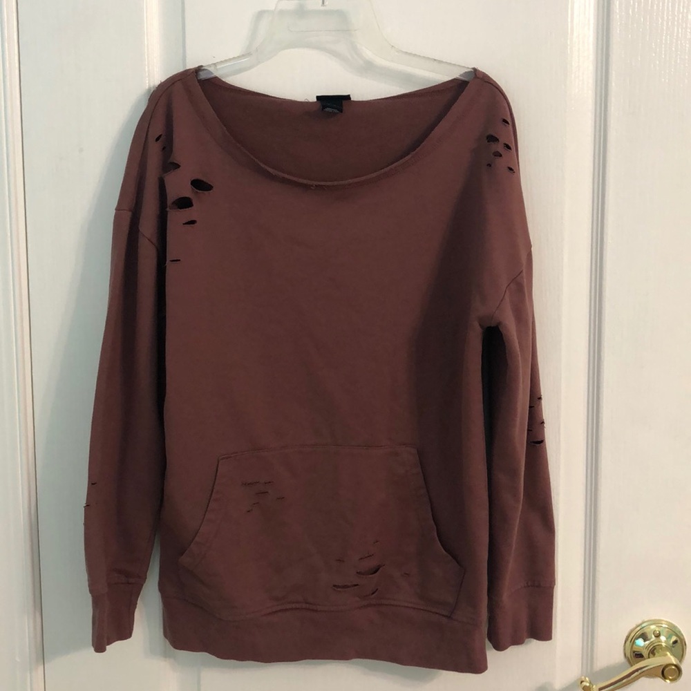 maroon sweatshirt